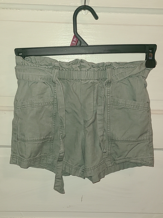 abercrombie kids Other - abercrombie kids Olive-Grey Cargo Paperbag Shorts